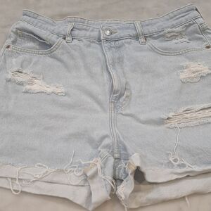 H&M Light Blue &Denim Ultra High Waist‎ Mom Ripped Jean Shorts Sz 12